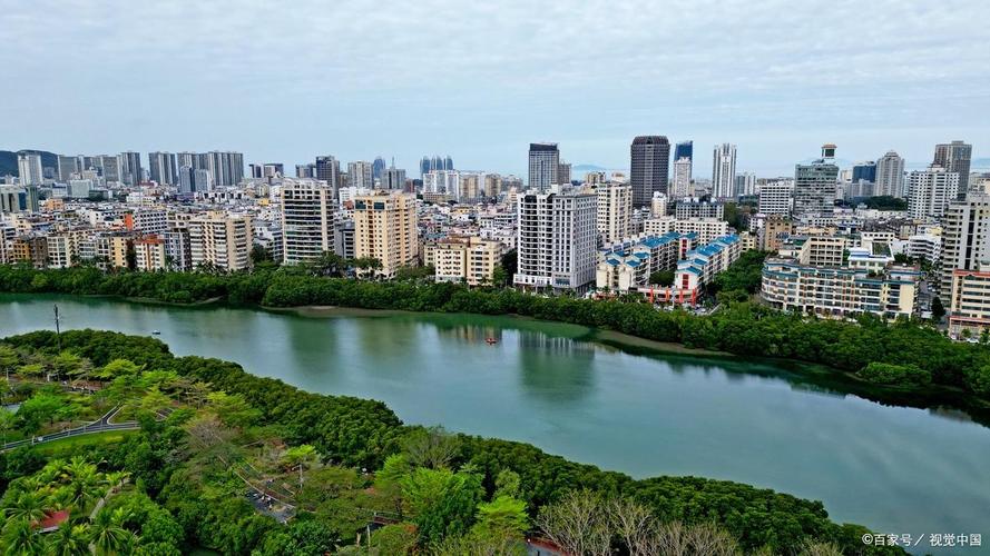 海南三亚市2035:建设成为国际旅游胜地,现代服务业发展高地